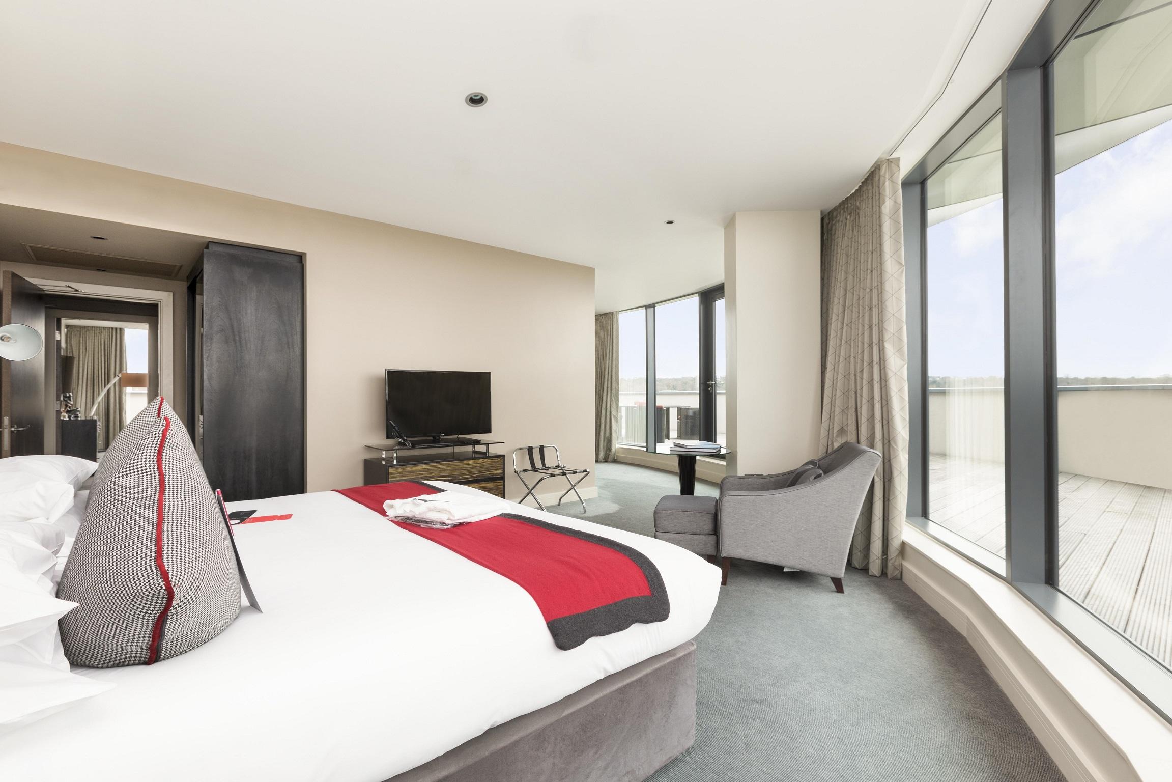 Brooklands Hotel & Spa Weybridge Bagian luar foto