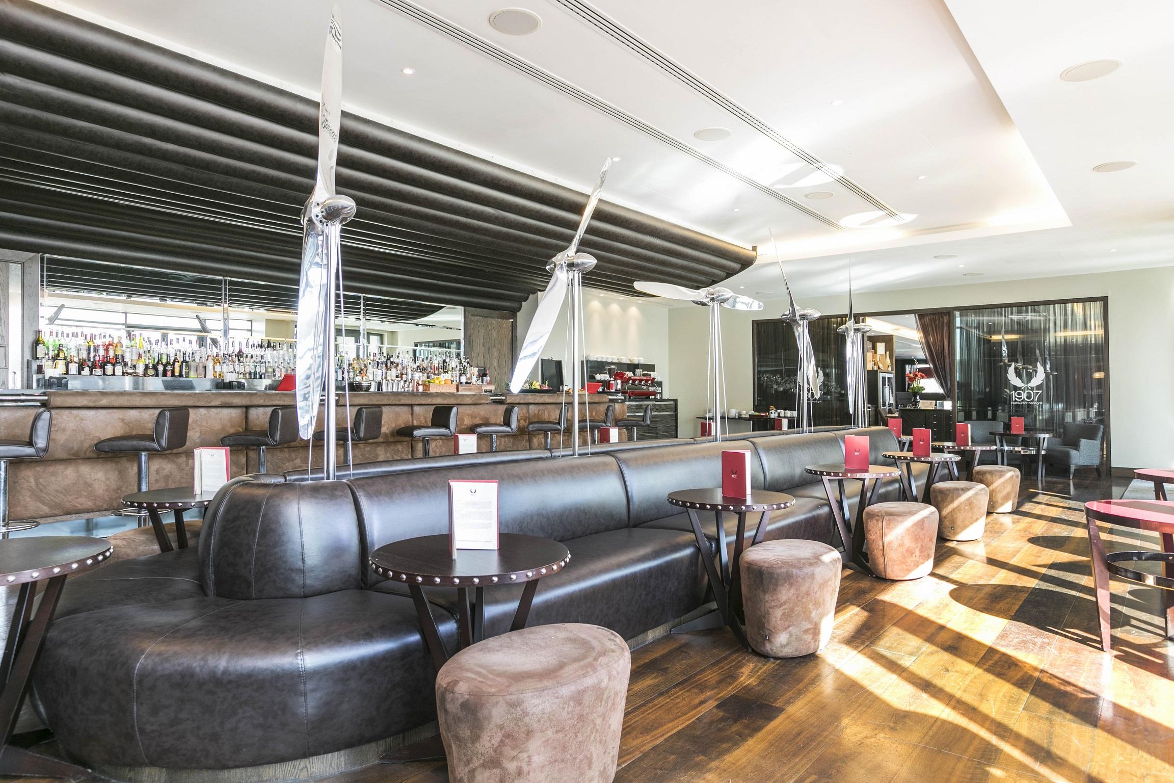 Brooklands Hotel & Spa Weybridge Bagian luar foto